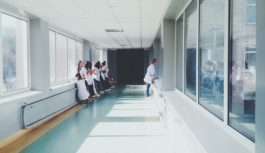 Centralny Szpital Kliniczny Uniwersytetu Medycznego w Łodzi otrzyma pół miliona złotych od Polskiej Fundacji Narodowej
