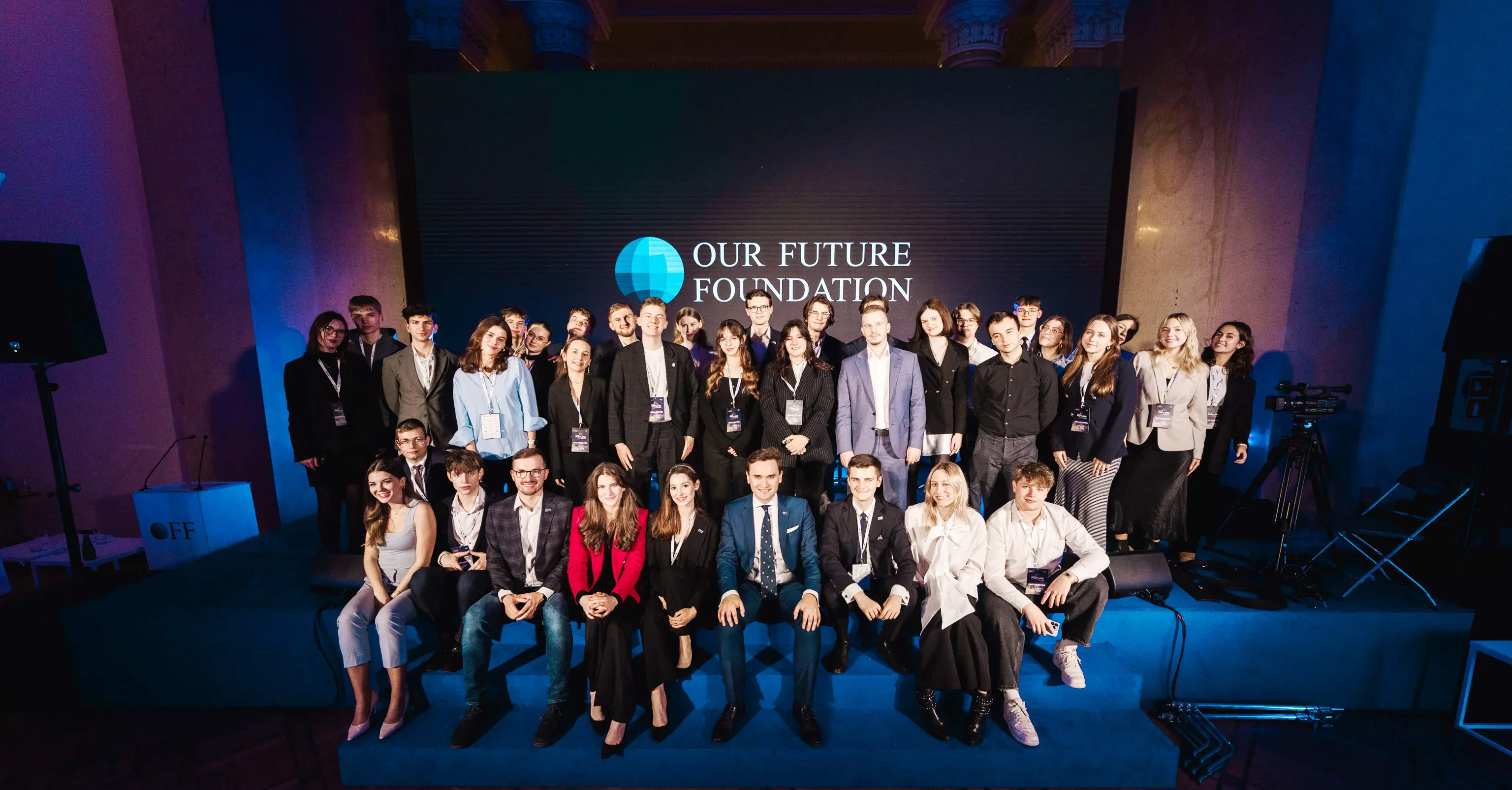 25. wybitnych licealistów i 20. młodych profesjonalistów – VI Gala Stypendialna Our Future Foundation!