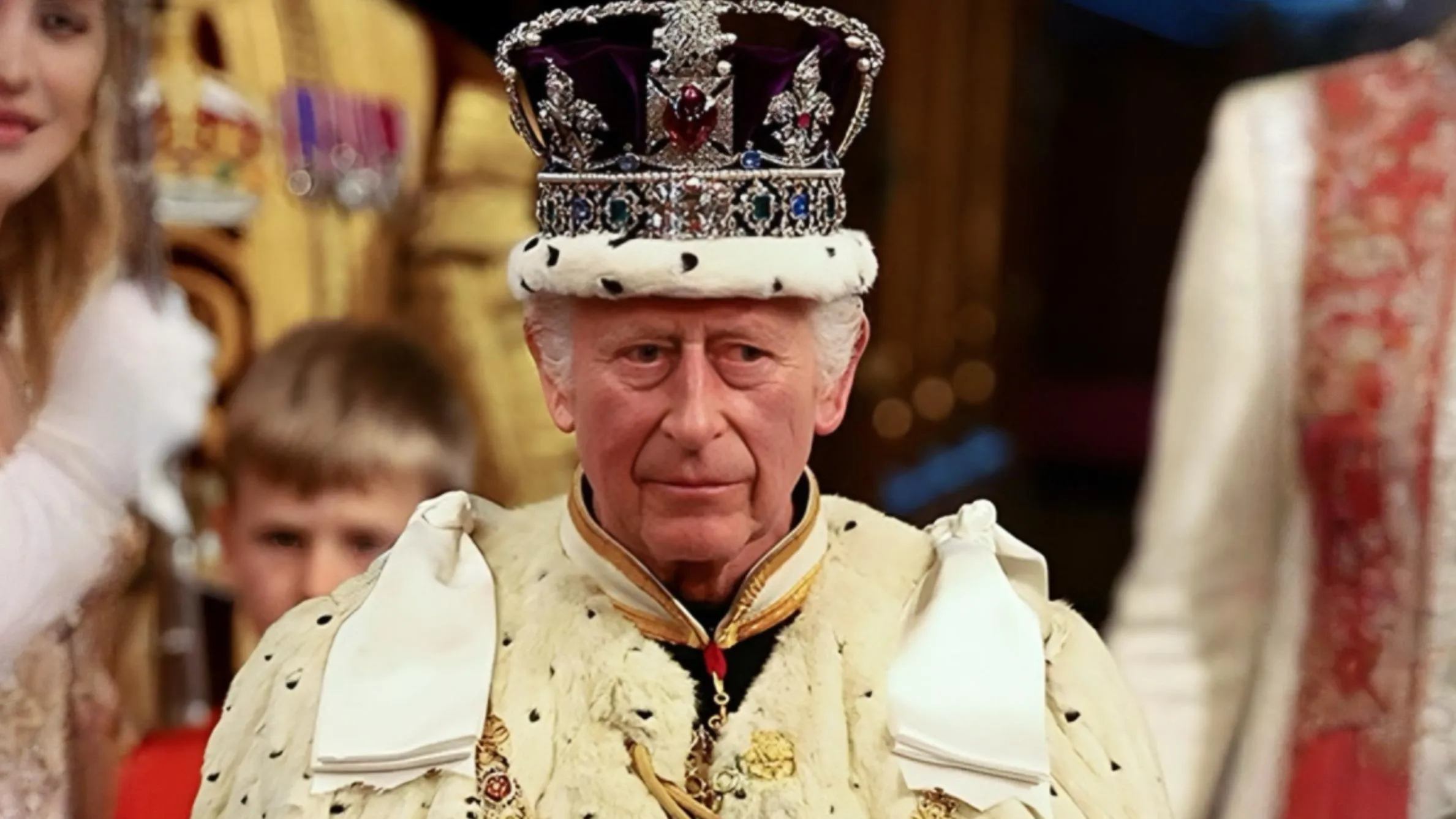 Jerzy Mosoń: Angielski król już nie chce bronić tylko wiary chrześcijańskiej. Karol III zachwycił się islamem
